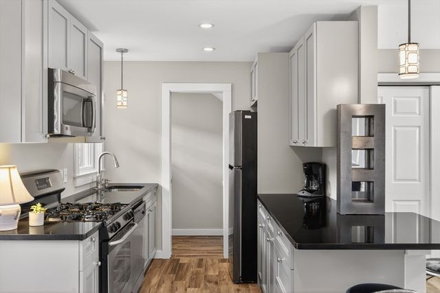 16 Conwell Street Unit 3, Provincetown, MA 02657