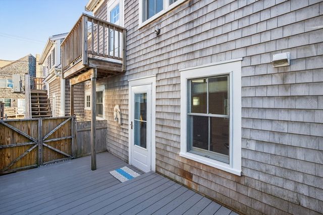 16 Conwell Street Unit 3, Provincetown, MA 02657