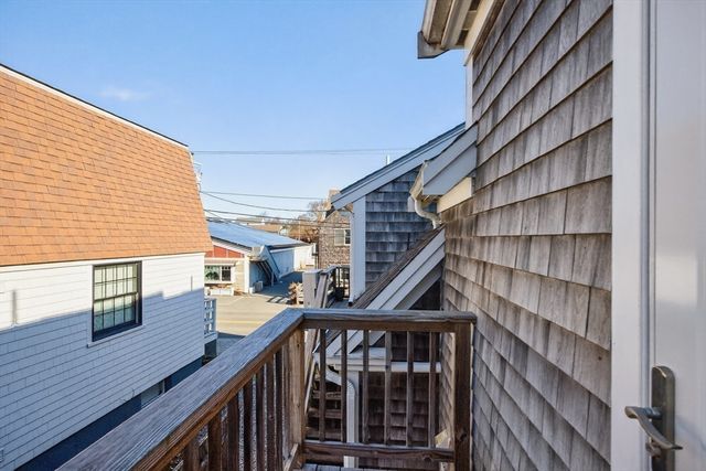 16 Conwell Street Unit 3, Provincetown, MA 02657