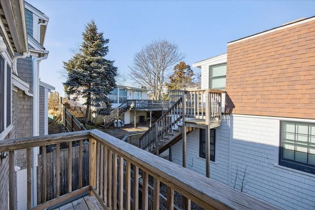 16 Conwell Street Unit 3, Provincetown, MA 02657