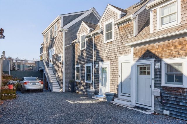 16 Conwell Street Unit 3, Provincetown, MA 02657