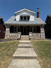 7569 Dale Avenue, St Louis, MO 63117