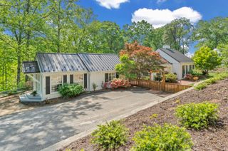 3169 West Ridge RD, Roanoke, VA 24014