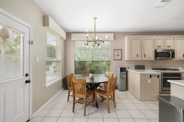 2372 Autumn Mist Court, League City, TX 77573