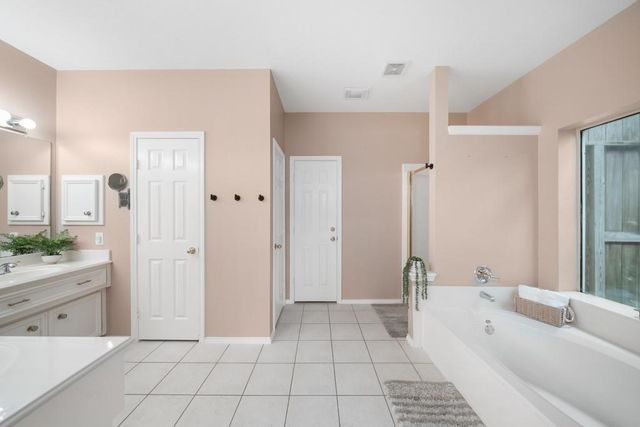 2372 Autumn Mist Court, League City, TX 77573