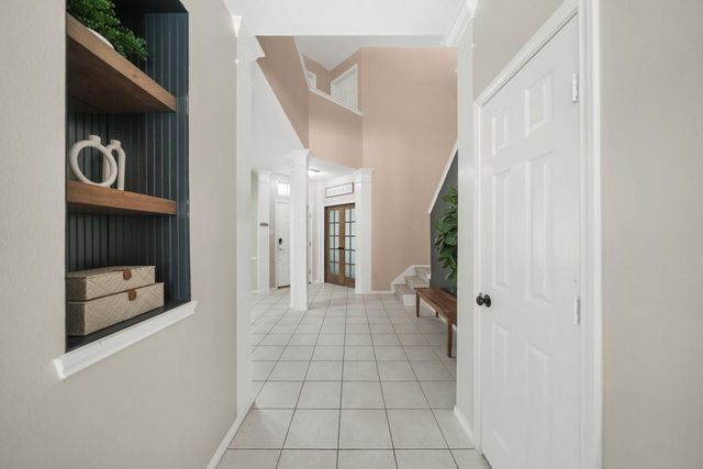 2372 Autumn Mist Court, League City, TX 77573