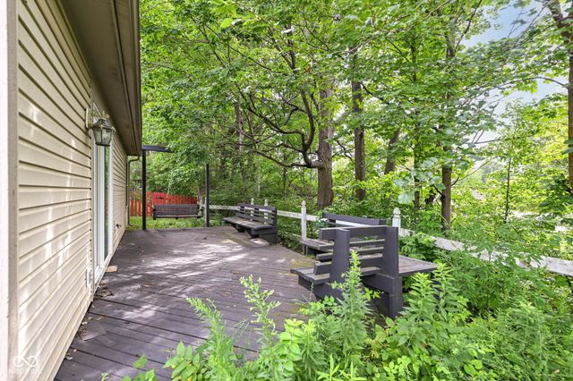 5231 Pin Oak Drive, Indianapolis, IN 46254