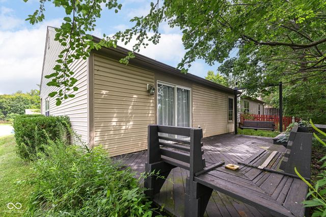 5231 Pin Oak Drive, Indianapolis, IN 46254