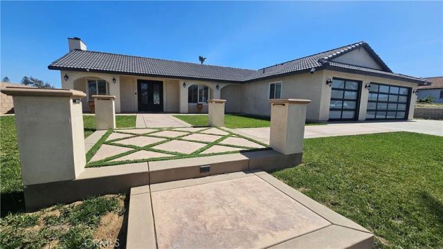 14230 Avenida Munoz, Riverside, CA 92508