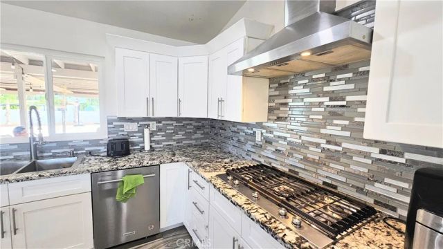 14230 Avenida Munoz, Riverside, CA 92508