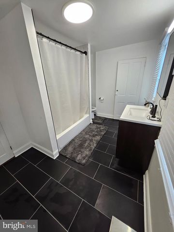 209 MILL ST, Mount Holly, NJ 08060