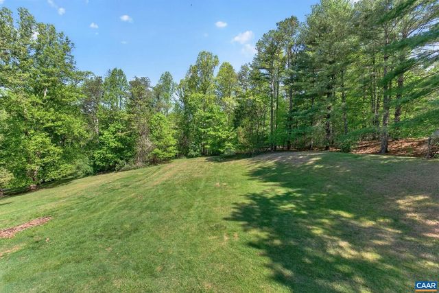 2092 SULPHUR MINE RD, Charlottesville, VA 22911