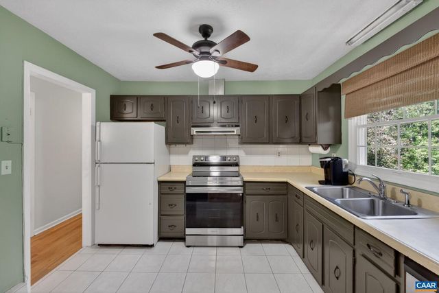 2092 SULPHUR MINE RD, Charlottesville, VA 22911