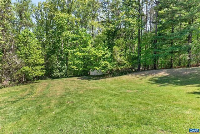 2092 SULPHUR MINE RD, Charlottesville, VA 22911