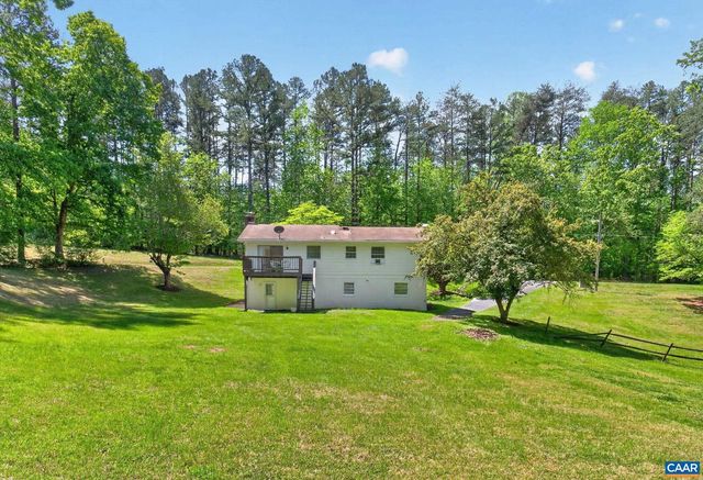 2092 SULPHUR MINE RD, Charlottesville, VA 22911