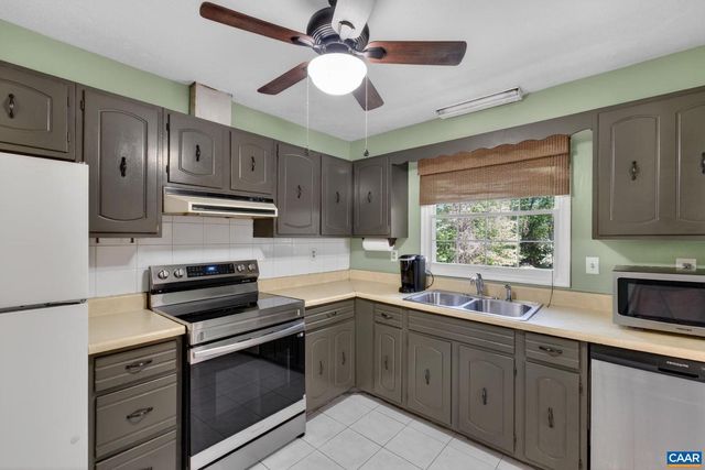 2092 SULPHUR MINE RD, Charlottesville, VA 22911