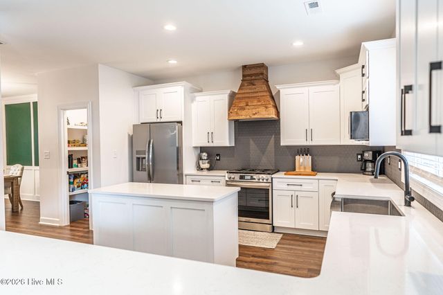 29961 Loblolly Court, Wagram, NC 28396