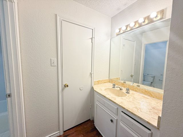 614 Towne House Lane, Richardson, TX 75081