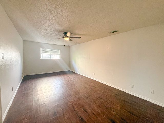 614 Towne House Lane, Richardson, TX 75081