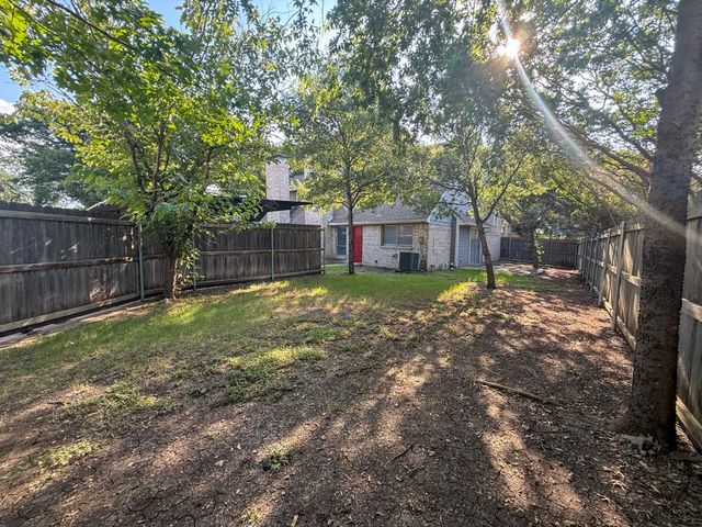 614 Towne House Lane, Richardson, TX 75081