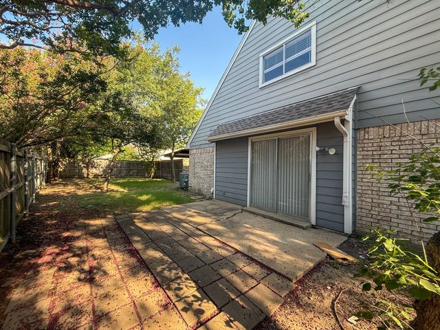614 Towne House Lane, Richardson, TX 75081