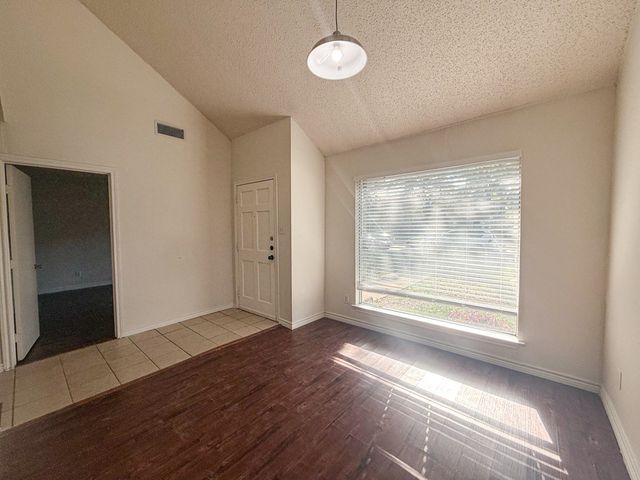 614 Towne House Lane, Richardson, TX 75081