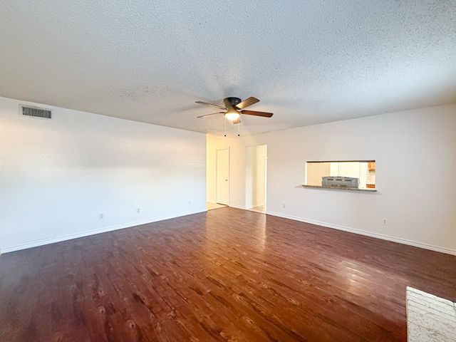 614 Towne House Lane, Richardson, TX 75081