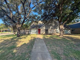 614 Towne House Lane, Richardson, TX 75081
