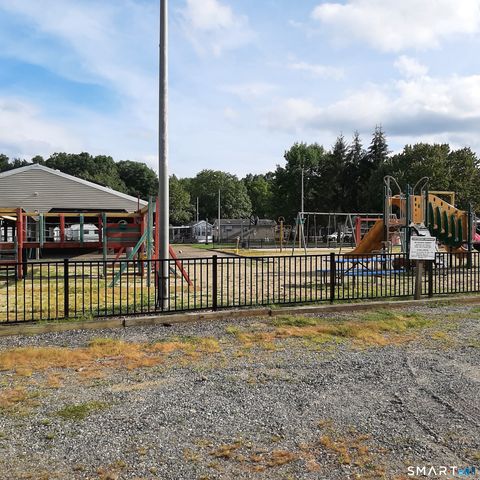 306 Old Colchester Road 126, Salem, CT 06420