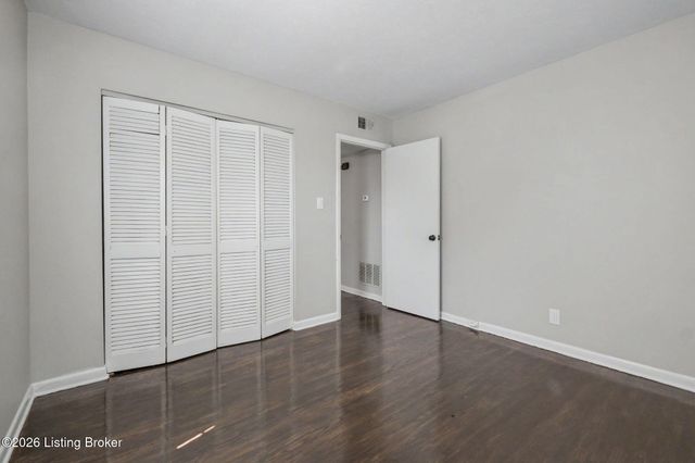 2632 Lindsay Ave C4, Louisville, KY 40206