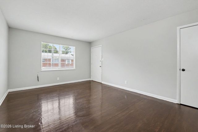 2632 Lindsay Ave C4, Louisville, KY 40206