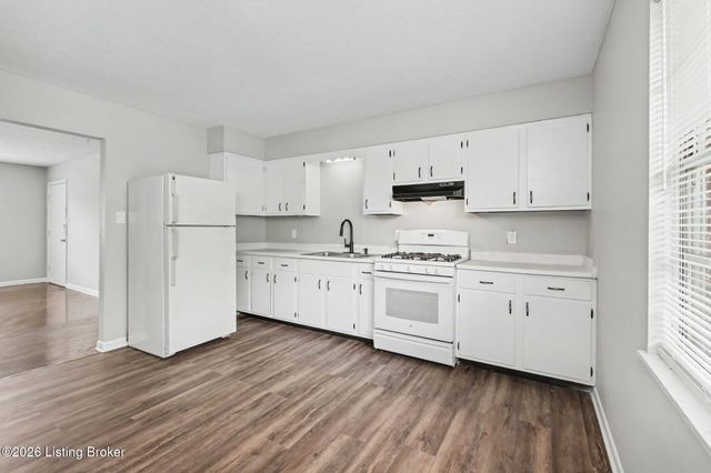 2632 Lindsay Ave C4, Louisville, KY 40206