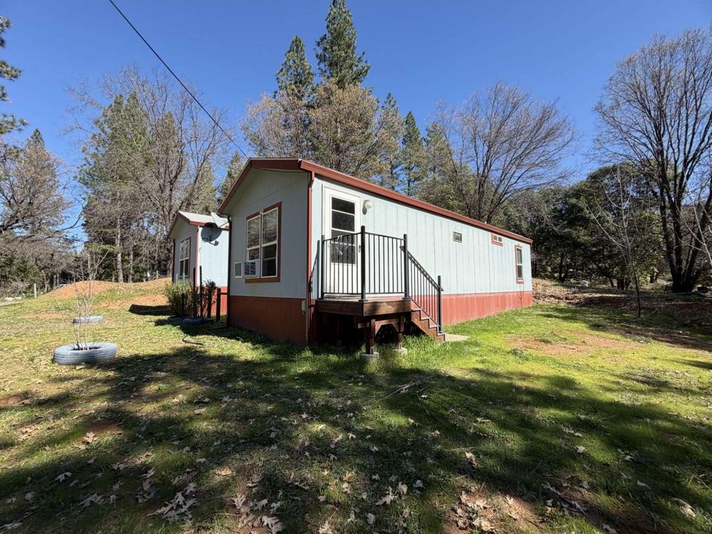 12567 Robinson Rd, Nevada City, CA 95959