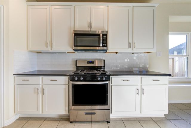 30243 Twisting Springs Drive, Brookshire, TX 77423