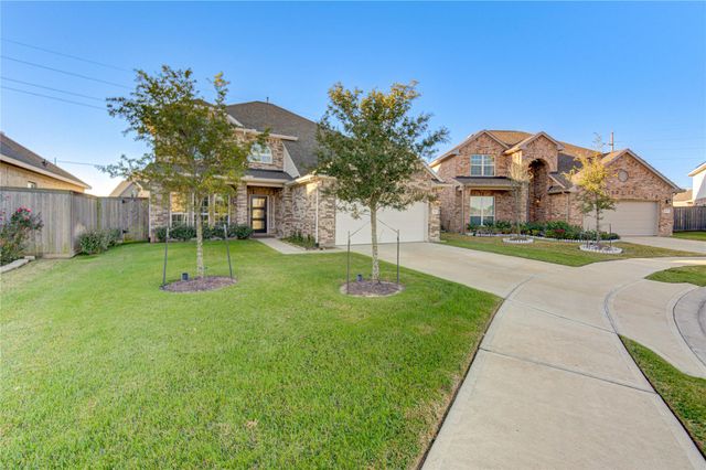 30243 Twisting Springs Drive, Brookshire, TX 77423