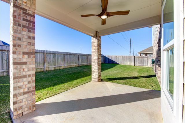30243 Twisting Springs Drive, Brookshire, TX 77423