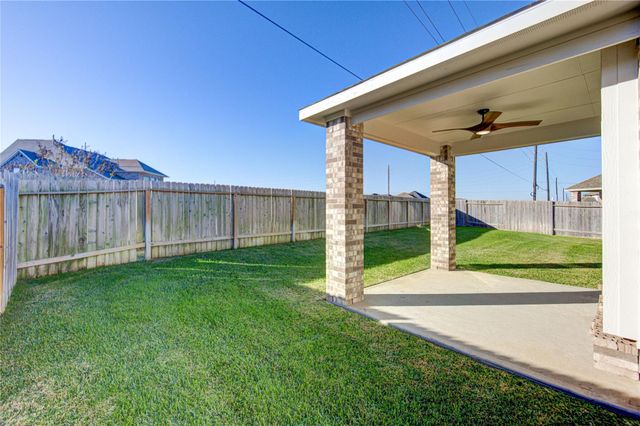 30243 Twisting Springs Drive, Brookshire, TX 77423