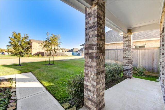 30243 Twisting Springs Drive, Brookshire, TX 77423