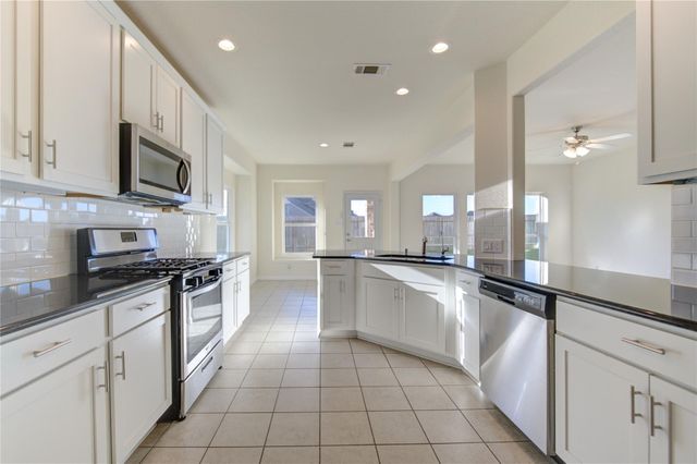 30243 Twisting Springs Drive, Brookshire, TX 77423