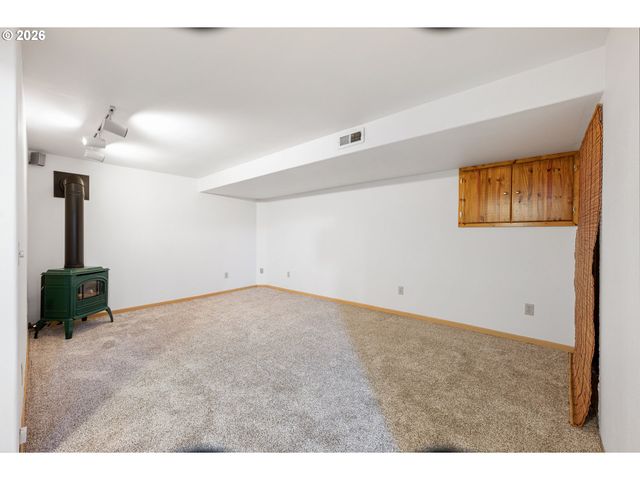 5220 Se KING Rd, Milwaukie, OR 97222