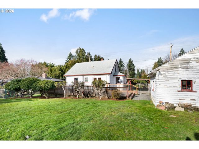 5220 Se KING Rd, Milwaukie, OR 97222