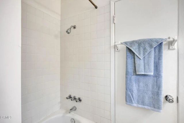 296 S Brookshire Avenue, Ventura, CA 93003