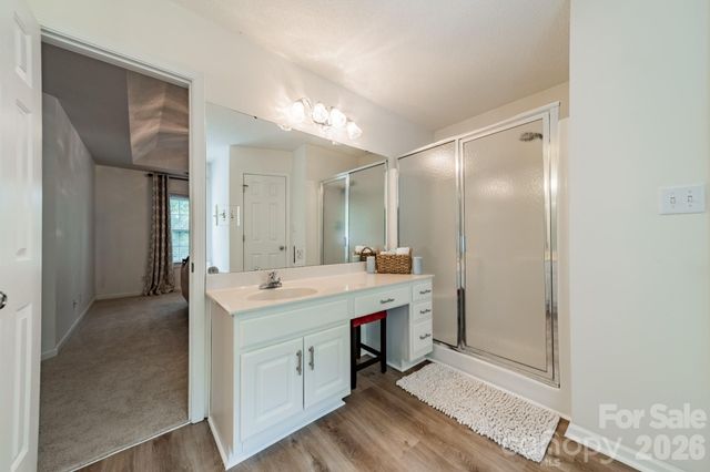 5619 Linda Vista Lane, Charlotte, NC 28216