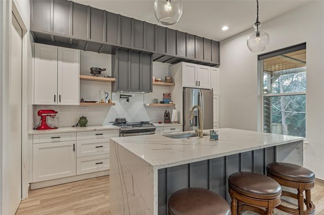 346 Camden Hills W, Montgomery, TX 77356