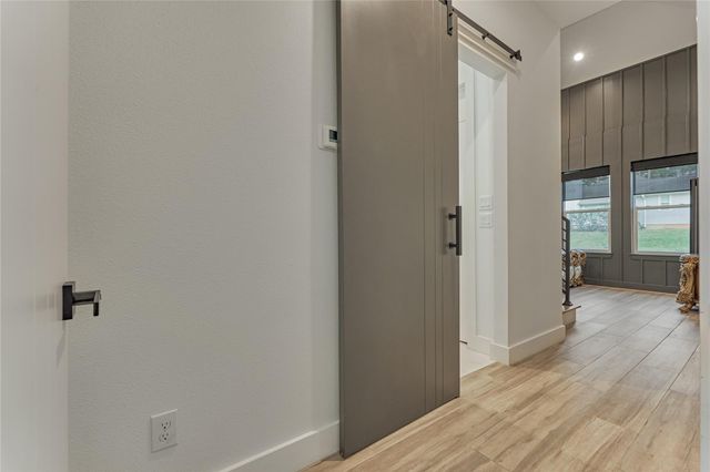 346 Camden Hills W, Montgomery, TX 77356