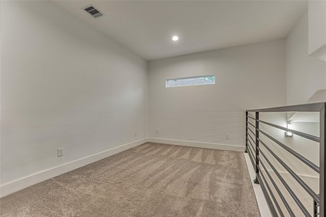 346 Camden Hills W, Montgomery, TX 77356