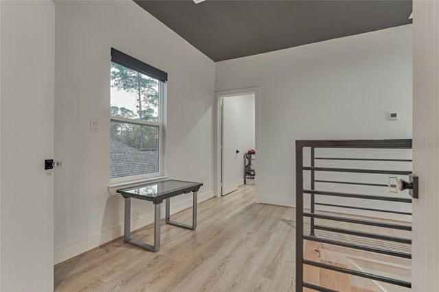 346 Camden Hills W, Montgomery, TX 77356