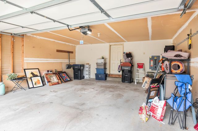 8664 Callahan Trail, Inver Grove Heights, MN 55076