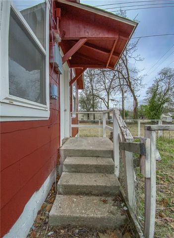 362 Fallen Ash Road, Yellville, AR 72687