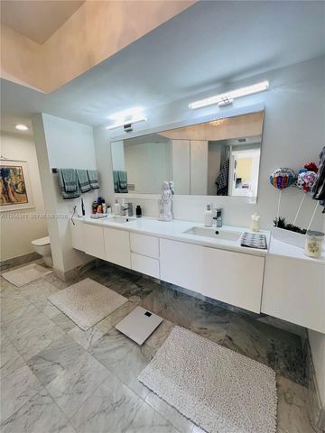 3640 Yacht Club Dr 609, Aventura, FL 33180